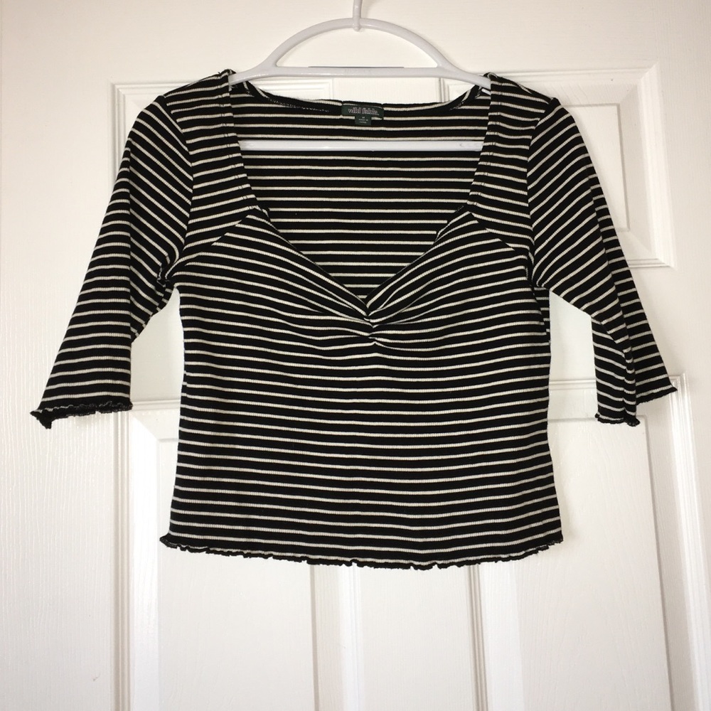 WILD FABLE medium cropped striped shirt